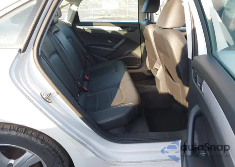 2012 Volkswagen Passat 2.5L Se from USA, damaged, VIN 1VWBP7A30CC082592